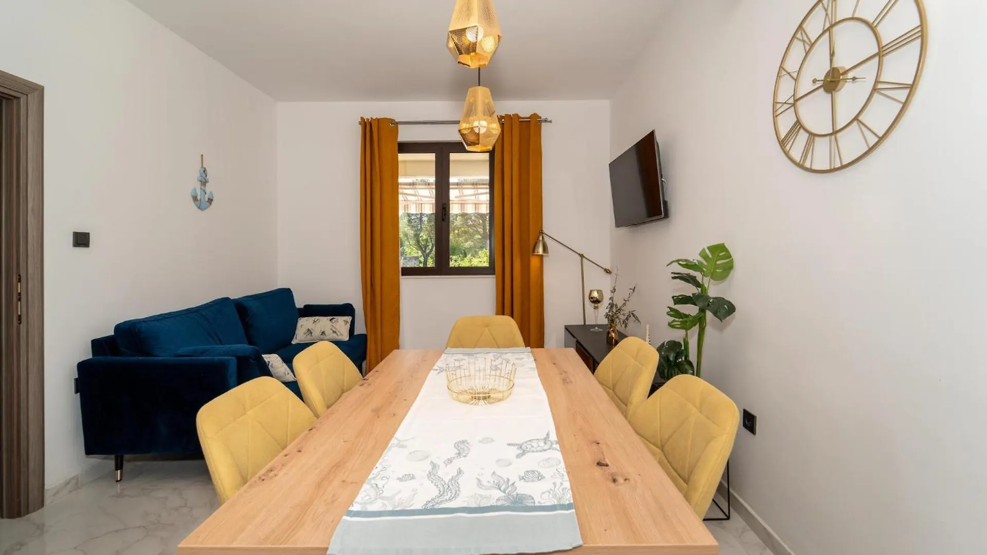 2 Bedroom Gorgeous Home In Seline 0*,  Croazia